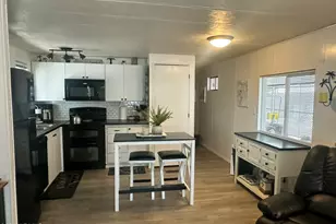 303 S Recker Rd, Mesa, AZ 85206 - Photo 3