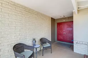 5352 W Port Au Prince Ln, Glendale, AZ 85306 - Photo 5