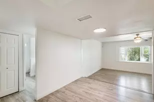 5352 W Port Au Prince Ln, Glendale, AZ 85306 - Photo 11
