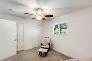 5352 W Port Au Prince Ln, Glendale, AZ 85306 - Photo 25