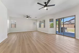 18024 W Maui Ln, Surprise, AZ 85388 - Photo 21
