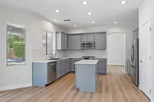 18024 W Maui Ln, Surprise, AZ 85388 - Photo 17