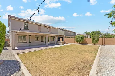 18024 W Maui Lane, Surprise, AZ 85388 - Photo 43