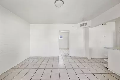 3615 N 15th Avenue #Apt 22, Phoenix, AZ 85015 - Photo 11