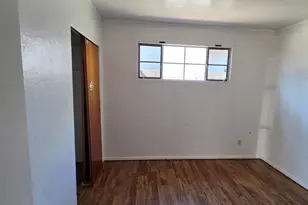 9439 N 6th Ave, Phoenix, AZ 85021 - Photo 11