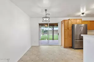 10108 N 116th Ln, Youngtown, AZ 85363 - Photo 9