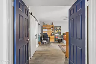 5836 W Winchcomb Dr, Glendale, AZ 85306 - Photo 19