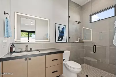 3944 E Roma Avenue, Phoenix, AZ 85018 - Photo 37