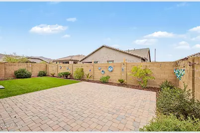 19644 W Badgett Lane, Litchfield Park, AZ 85340 - Photo 3