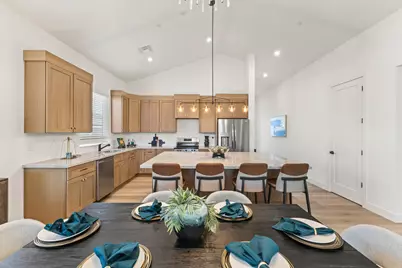 2009 E Don Carlos Avenue, Tempe, AZ 85281 - Photo 47