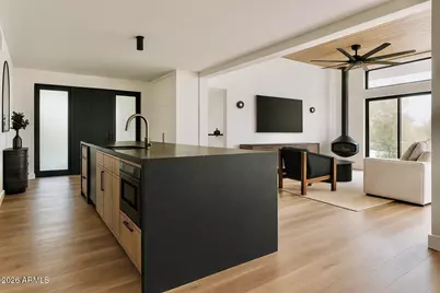 8101 E Granada Road, Scottsdale, AZ 85257 - Photo 9
