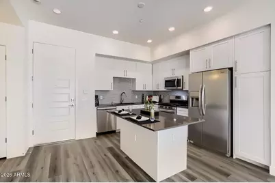 7300 E Earll Drive #1016, Scottsdale, AZ 85251 - Photo 7