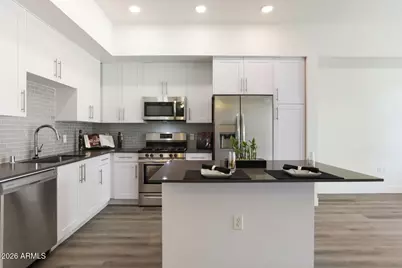 7300 E Earll Drive #1016, Scottsdale, AZ 85251 - Photo 5