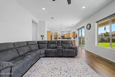 8730 W Vista Avenue, Glendale, AZ 85305 - Photo 9