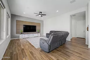 8730 W Vista Ave, Glendale, AZ 85305 - Photo 7