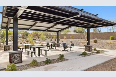9734 S 11th Place S, Phoenix, AZ 85042 - Photo 39
