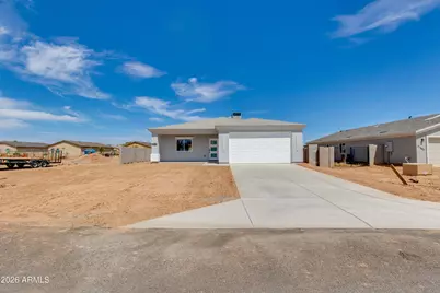 32001 N Poplar Street, Wittmann, AZ 85361 - Photo 1