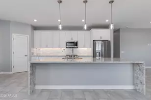 32001 N Poplar St, Wittmann, AZ 85361 - Photo 17