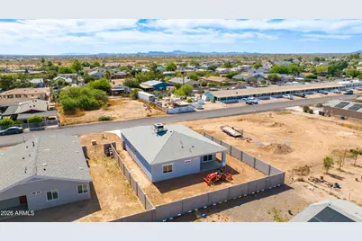 32001 N Poplar Street, Wittmann, AZ 85361 - Photo 47