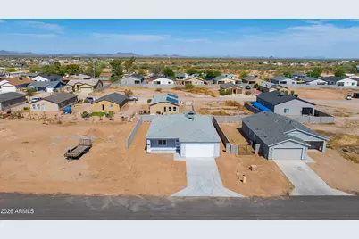 32001 N Poplar Street, Wittmann, AZ 85361 - Photo 43