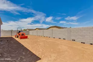 32001 N Poplar St, Wittmann, AZ 85361 - Photo 41
