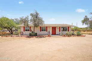 27426 N 44th St, Cave Creek, AZ 85331 - Photo 1