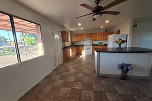 4716 W Osborn Rd, Phoenix, AZ 85031 - Photo 7