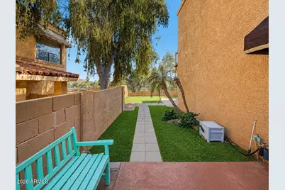 735 E North Lane #2, Phoenix, AZ 85020 - Photo 23