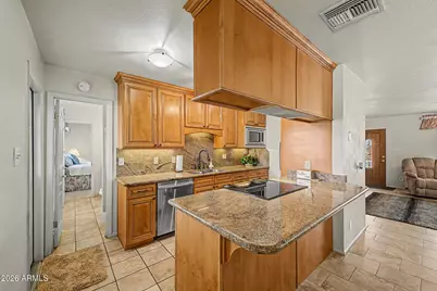8701 E Vernon Avenue, Scottsdale, AZ 85257 - Photo 9