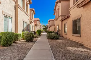 805 S Sycamore St, Mesa, AZ 85202 - Photo 23