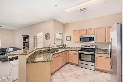 805 S Sycamore Street #203, Mesa, AZ 85202 - Photo 7