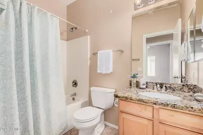805 S Sycamore Street #203, Mesa, AZ 85202 - Photo 7