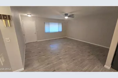 10601 W Bolivar Drive, Sun City, AZ 85351 - Photo 7
