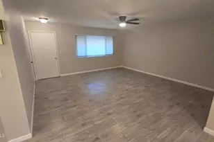 10601 W Bolivar Dr, Sun City, AZ 85351 - Photo 7