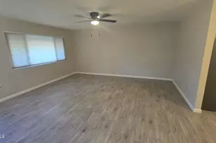 10601 W Bolivar Dr, Sun City, AZ 85351 - Photo 13