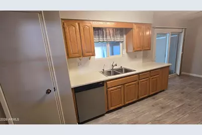10601 W Bolivar Drive, Sun City, AZ 85351 - Photo 21