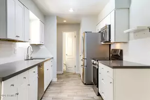 13620 N 33rd Ave, Phoenix, AZ 85029 - Photo 9