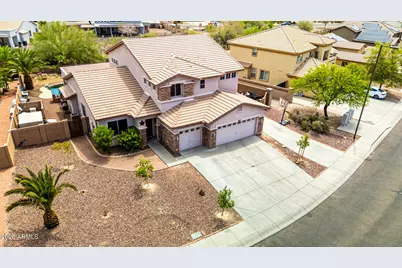 531 S 219th Lane, Buckeye, AZ 85326 - Photo 9