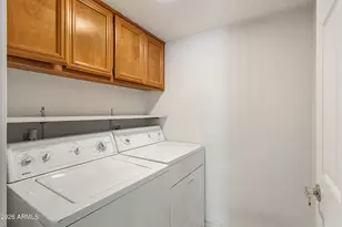 10863 N 10th Pl, Phoenix, AZ 85020 - Photo 23