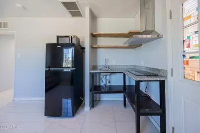 4001 N 15th Avenue #B, Phoenix, AZ 85015 - Photo 7