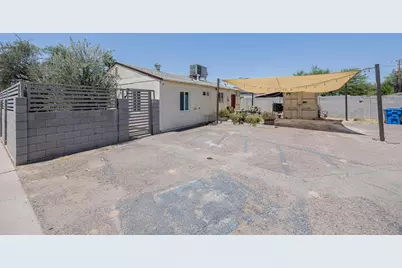 4001 N 15th Avenue #B, Phoenix, AZ 85015 - Photo 1