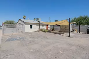 4001 N 15th Ave, Phoenix, AZ 85015 - Photo 1