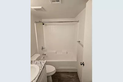 1241 E Cinnabar Avenue #104A, Phoenix, AZ 85020 - Photo 11