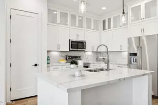 6565 E Thomas Rd, Scottsdale, AZ 85251 - Photo 1