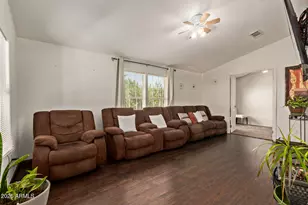7300 N 51st Ave, Glendale, AZ 85301 - Photo 5