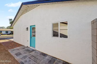 5846 W Cheery Lynn Road, Phoenix, AZ 85031 - Photo 23