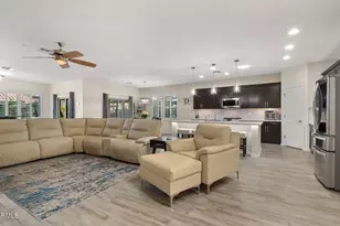 9277 W Buckhorn Trail, Peoria, AZ 85383 - Photo 11