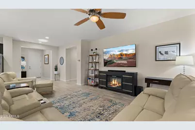 9277 W Buckhorn Trail, Peoria, AZ 85383 - Photo 13