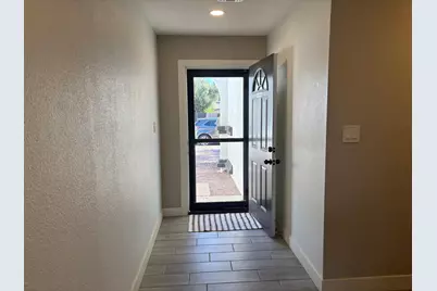 2902 W Straford Drive, Chandler, AZ 85224 - Photo 3