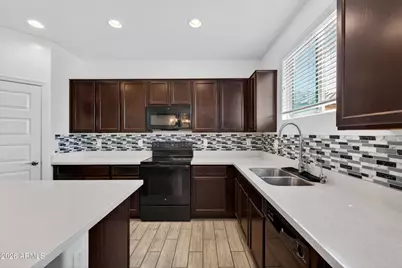 4074 S 179th Drive, Goodyear, AZ 85338 - Photo 9